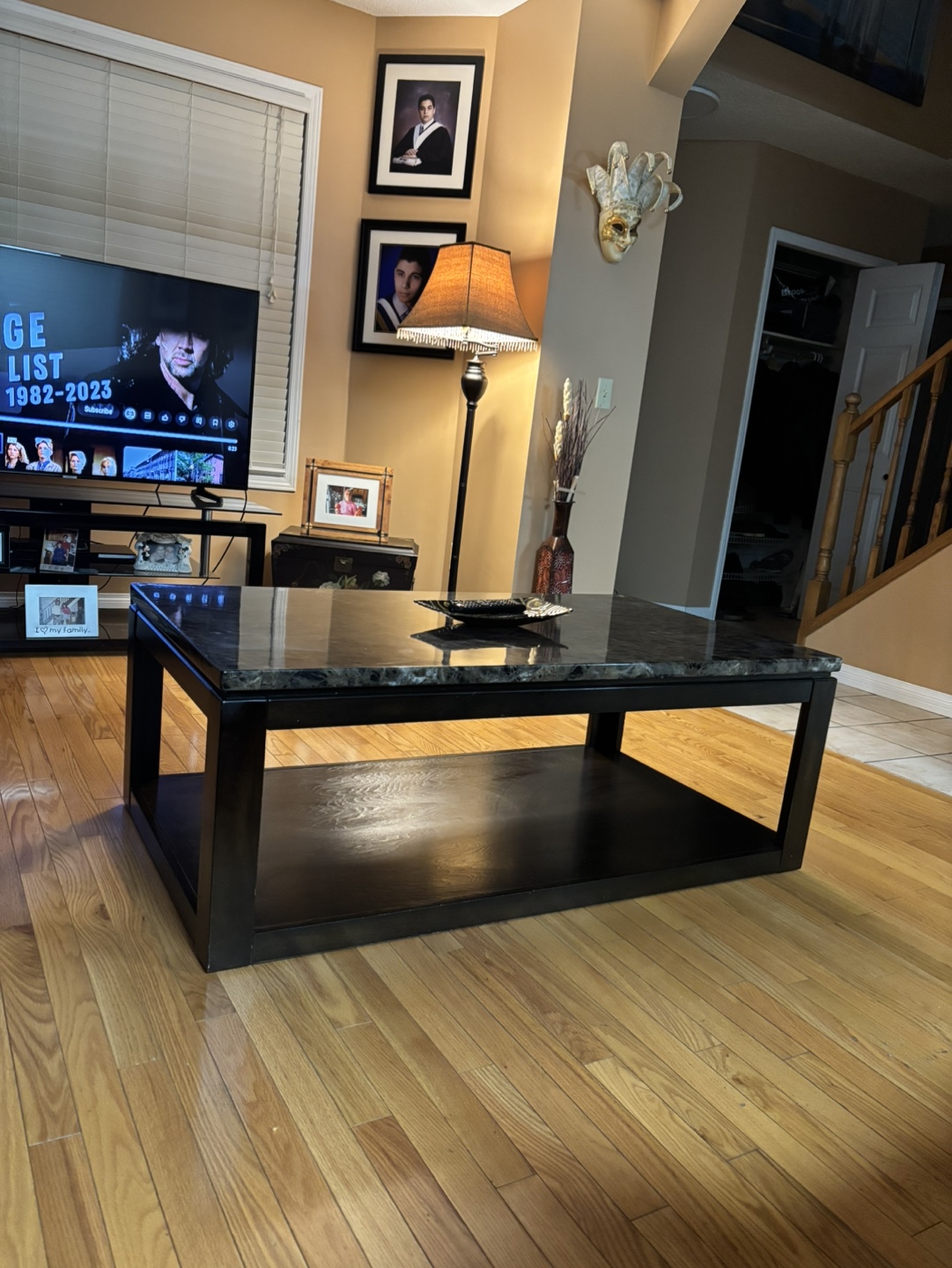 Dark brown marble top coffee table - photo 2