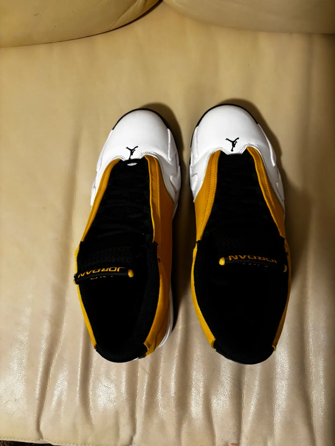 Air Jordan 14 Light Ginger (2022) image indicator(4)