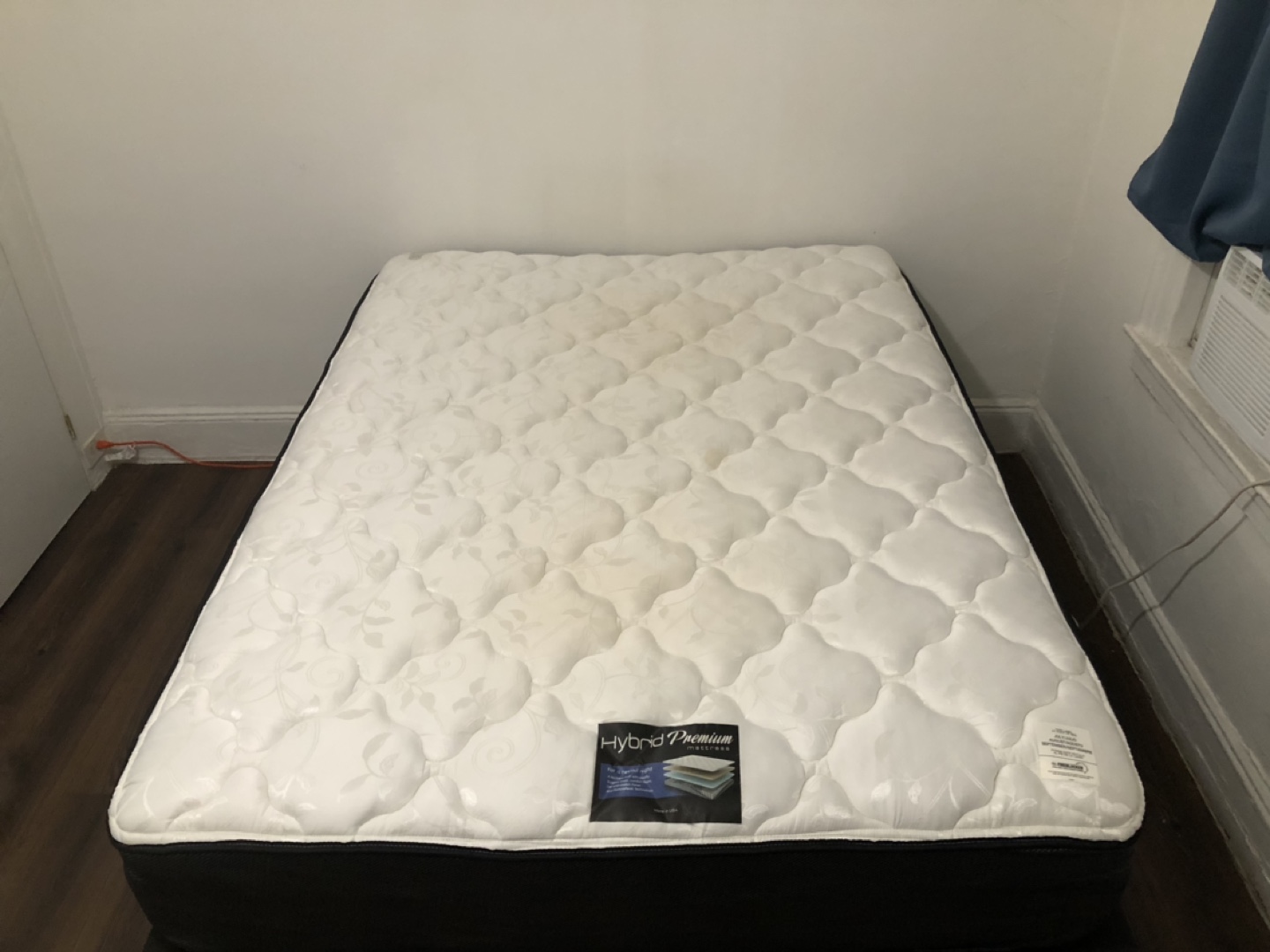 Queen Hybrid Premium Mattress Set (Mattress + Box + Frame) - photo 3