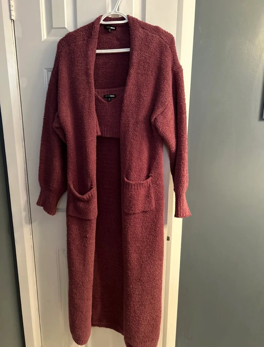 Fashion Nova Lounge wear Set image indicator(2)