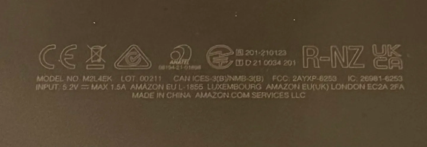 Amazon Kindle E-reader with Case image indicator(3)