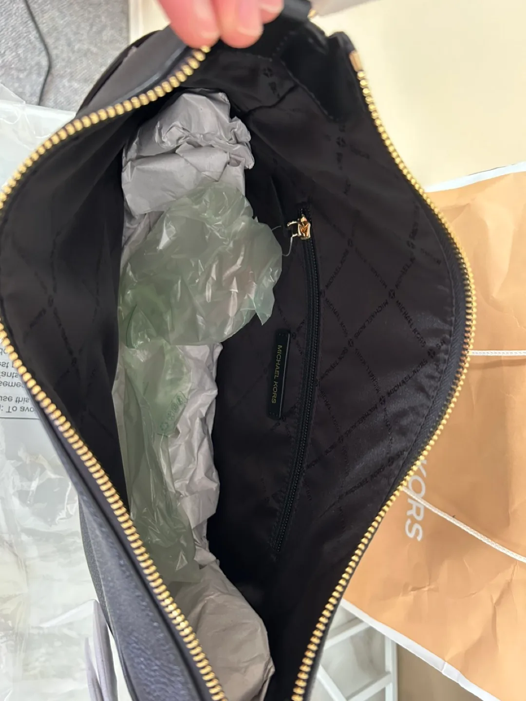 Michael Kors Dover Half Moon Shoulder Bag - Black Leather image indicator(5)