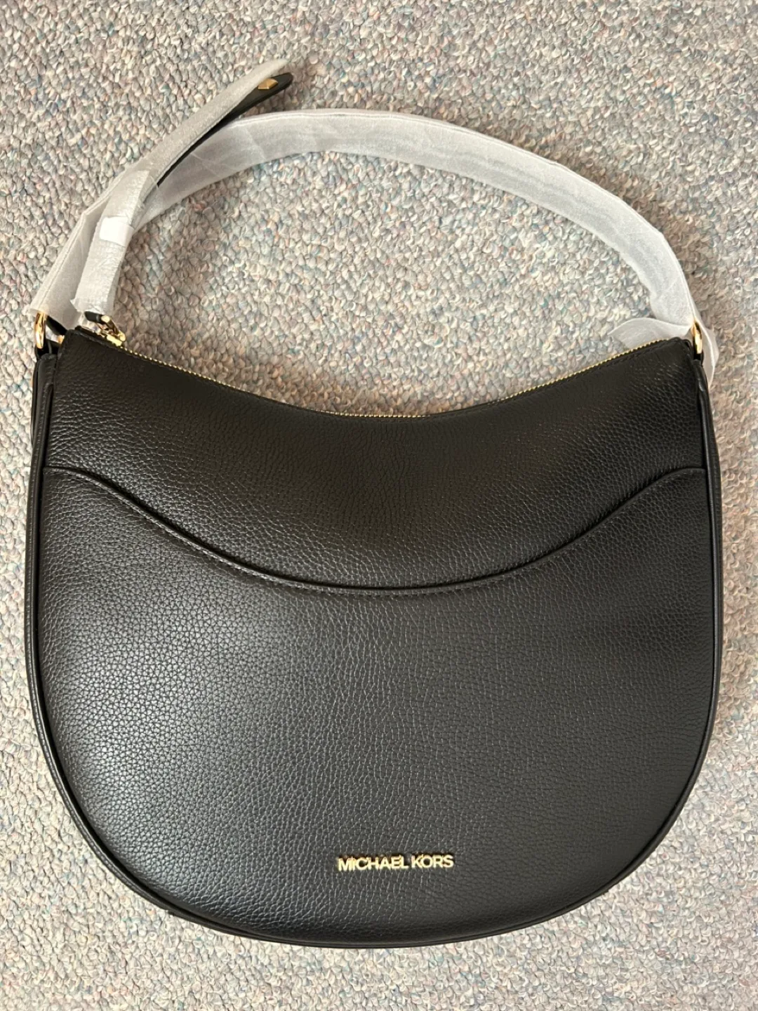 Michael Kors Dover Half Moon Shoulder Bag - Black Leather image indicator(9)