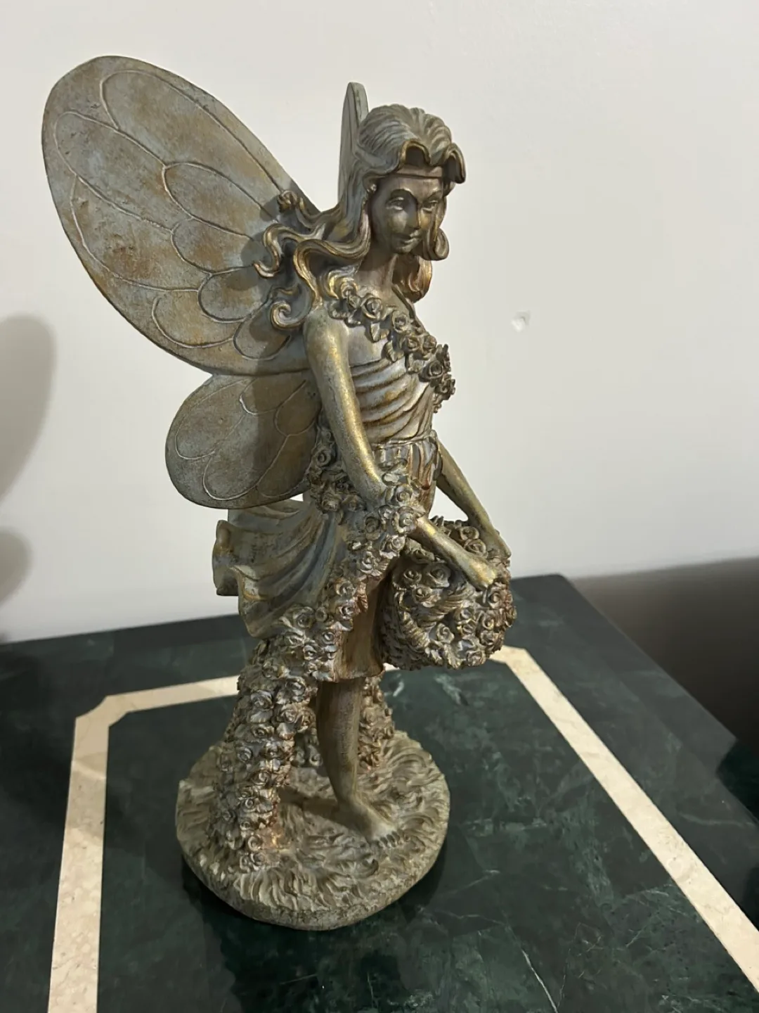 Beautiful Gold Fairy Figurine Statue image indicator(4)