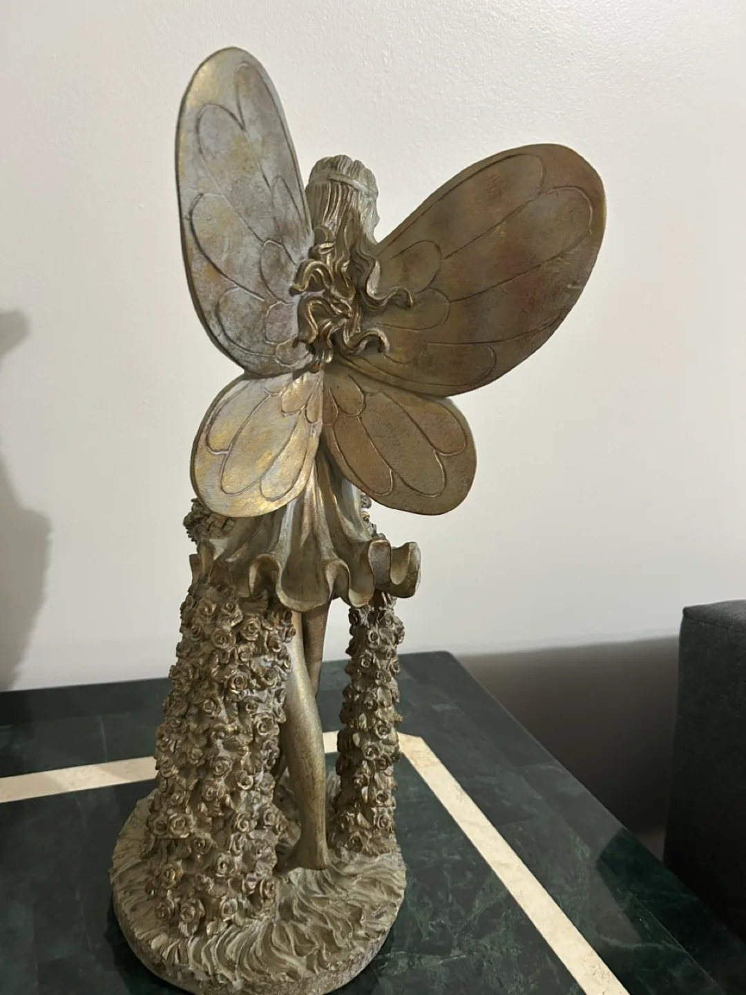Beautiful Gold Fairy Figurine Statue image indicator(2)