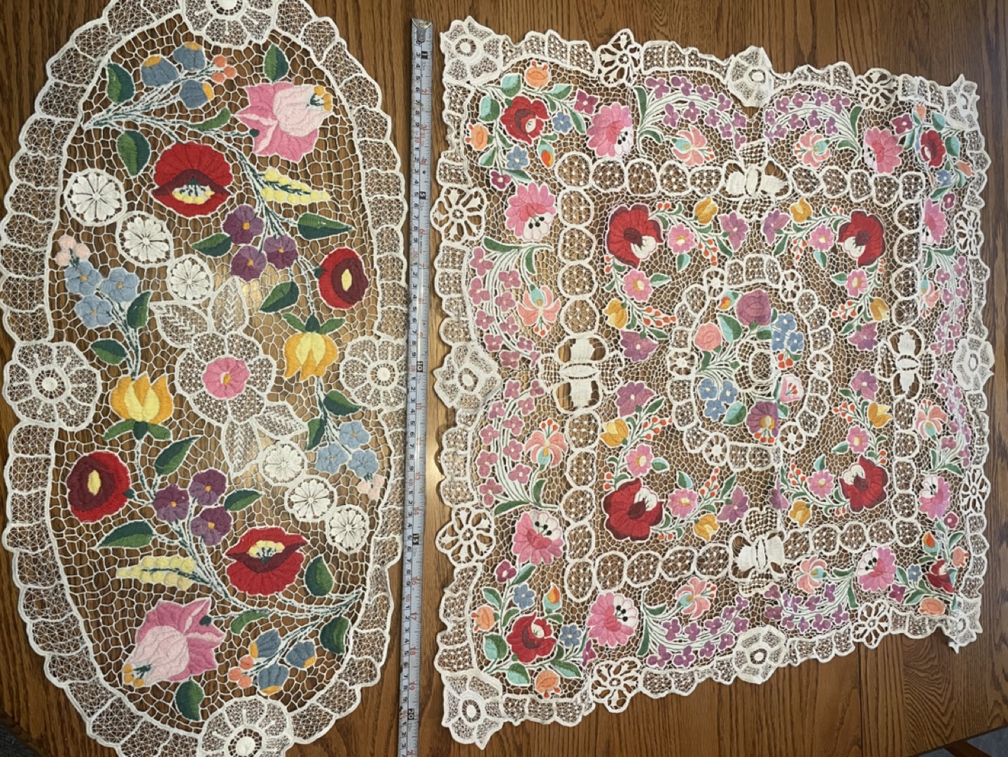 Vintage Floral Lace Doilies Set - photo 2
