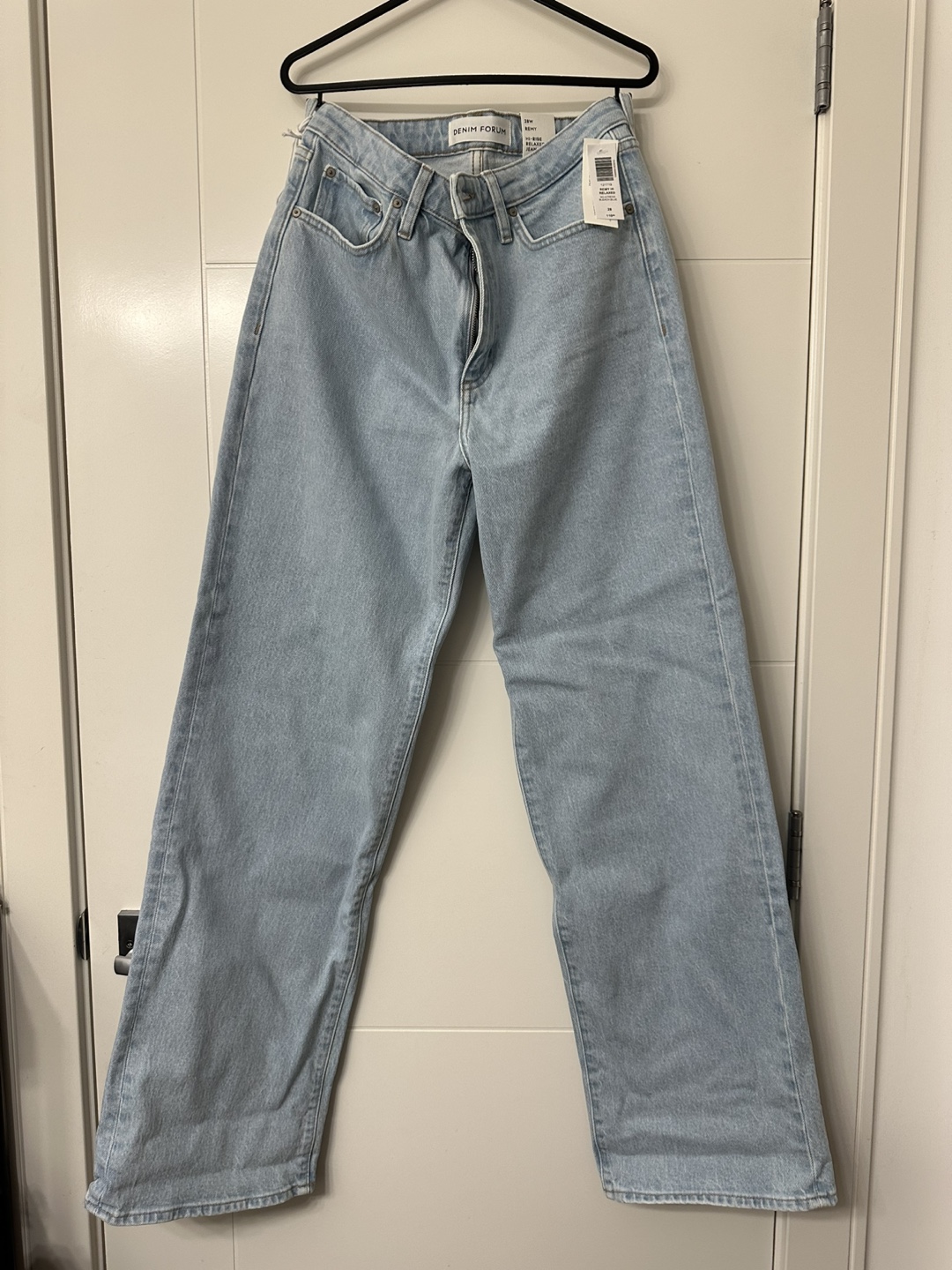 Denim Forum Remy Hi-Rise Relaxed Jeans - Size 28W
