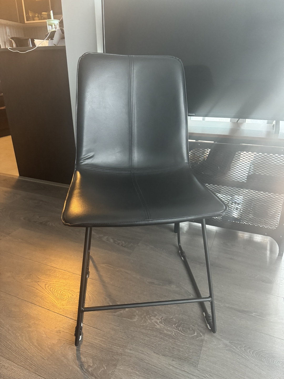 4 Leons.ca Leo Side Chairs - Black - photo 3