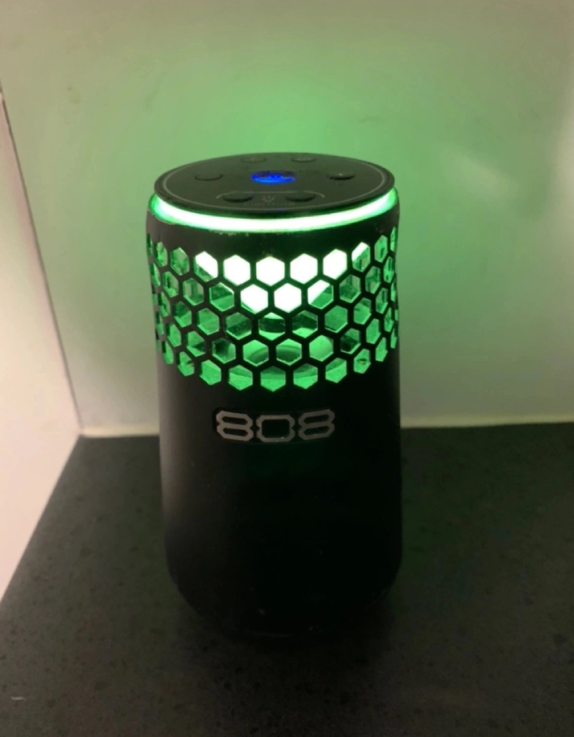 Bluetooth speaker with lights - read description #freecycle