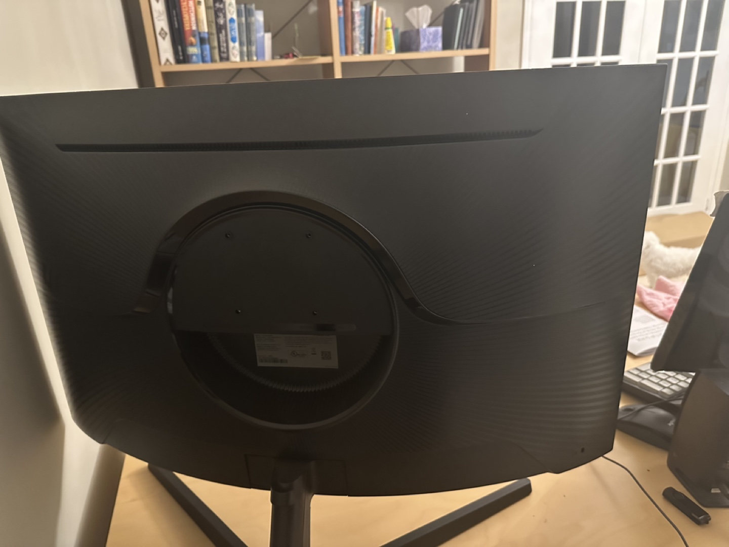 Samsung Odyssey G5 32-inch Curved Gaming Monitor - photo 2