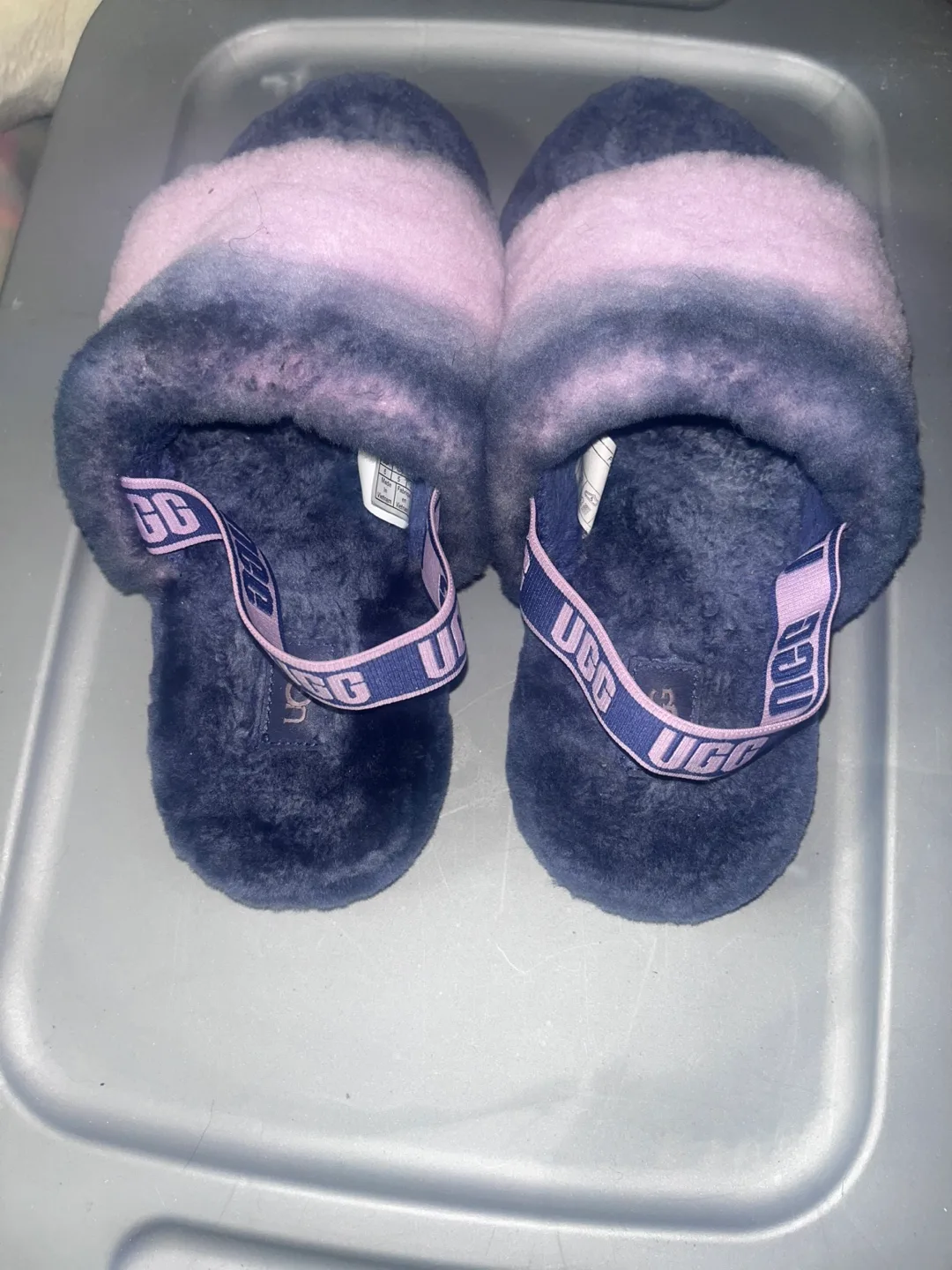 UGG Fluff Yeah Slide Sandals - Size 6 image indicator(3)
