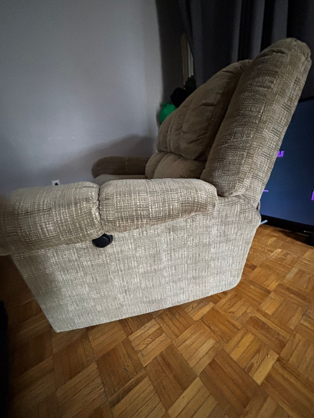 Recliner Chairs and Loveseat Set - photo 5