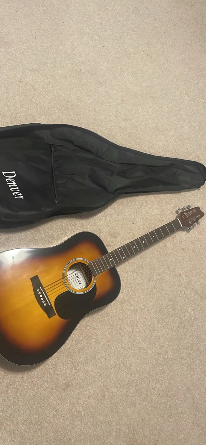 Denver Acoustic Guitar with Gig Bag