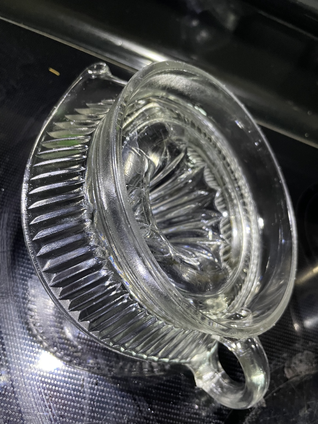 Vintage Glass citrus Juicer - photo 2