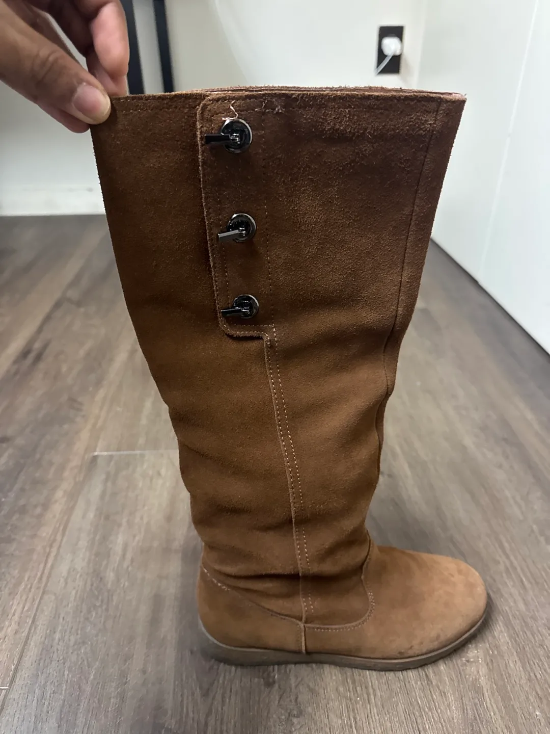 Brown Suede Knee-High Boots - Size 7.5 image indicator(4)
