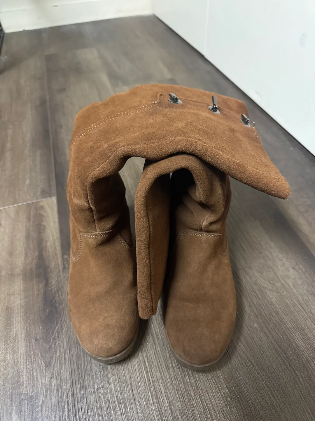 Brown Suede Knee-High Boots - Size 7.5 image indicator(3)