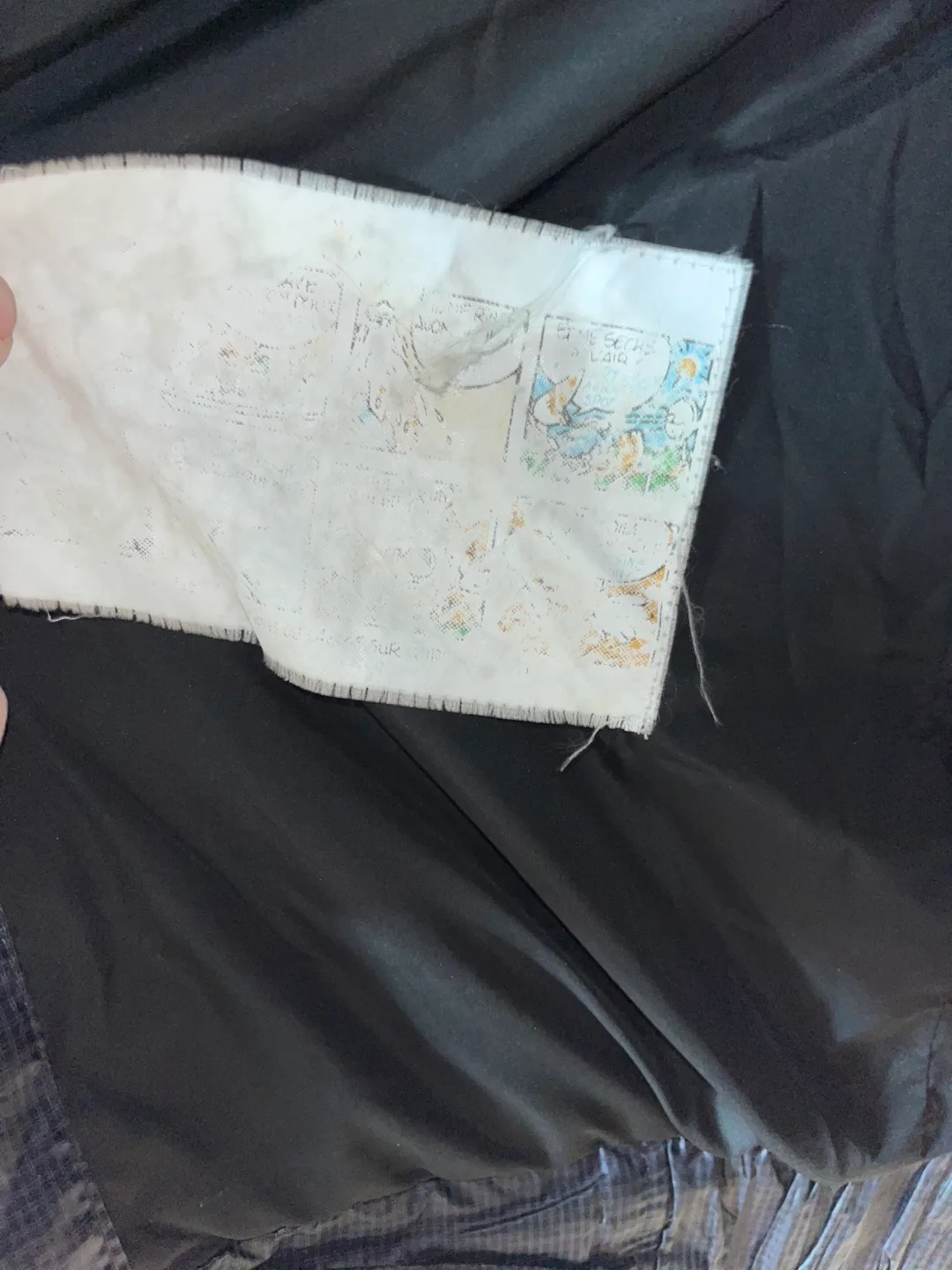 Men's Moncler Down Jacket Size M image indicator(3)