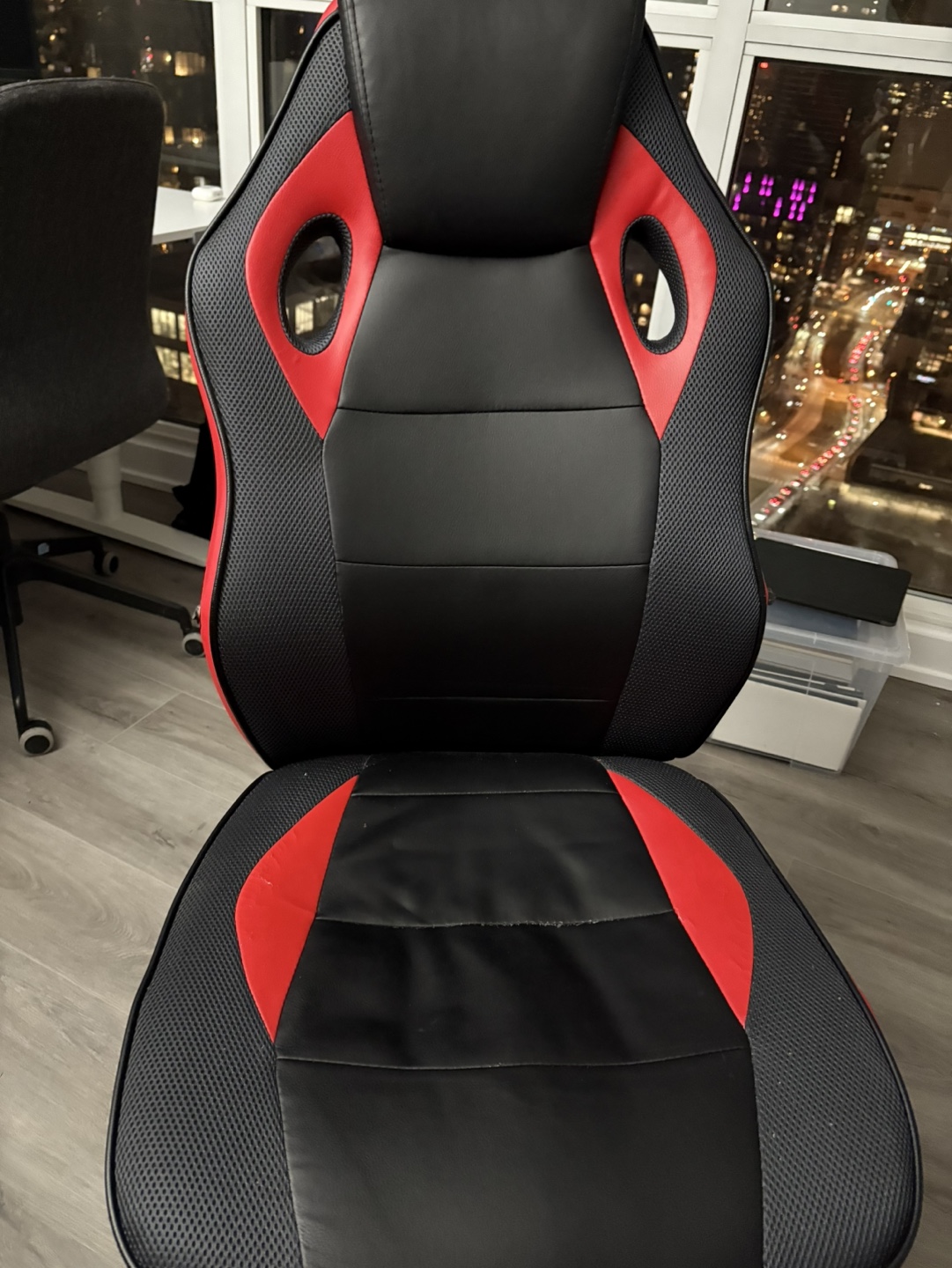 Gaming Chair - Black and Red - Used