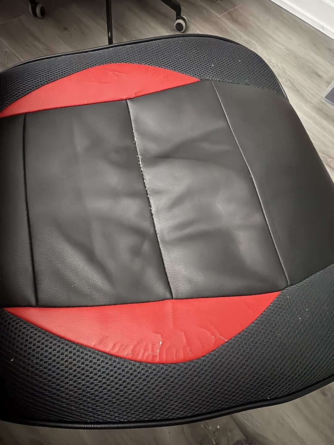 Gaming Chair - Black and Red - Used - photo 4