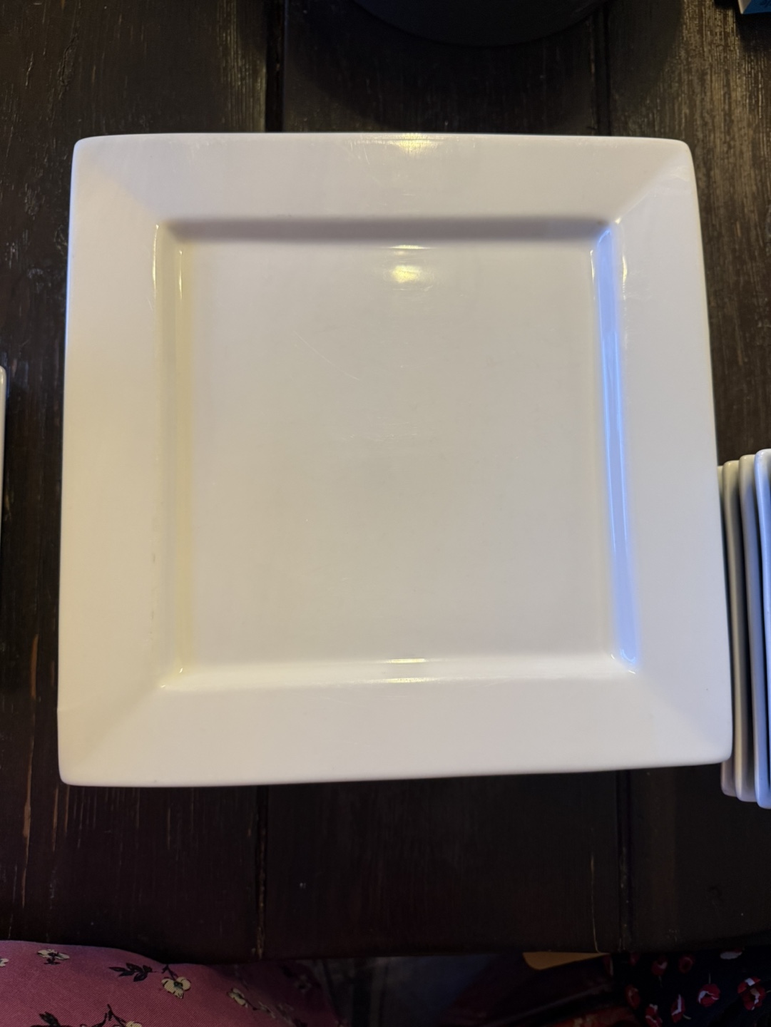 CB2 White Square Dinner Plates and Bowls Set - photo 5
