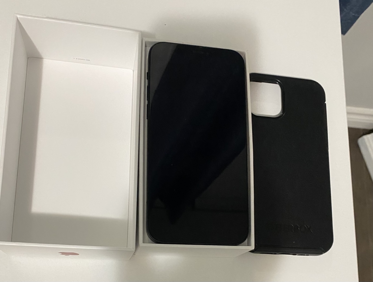 iphone 12 - Mint condition!