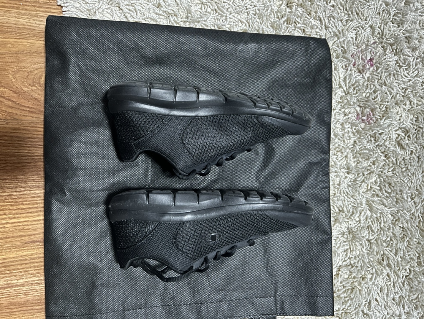 Champion Women's Black Running Shoes - Size 7 - photo 4