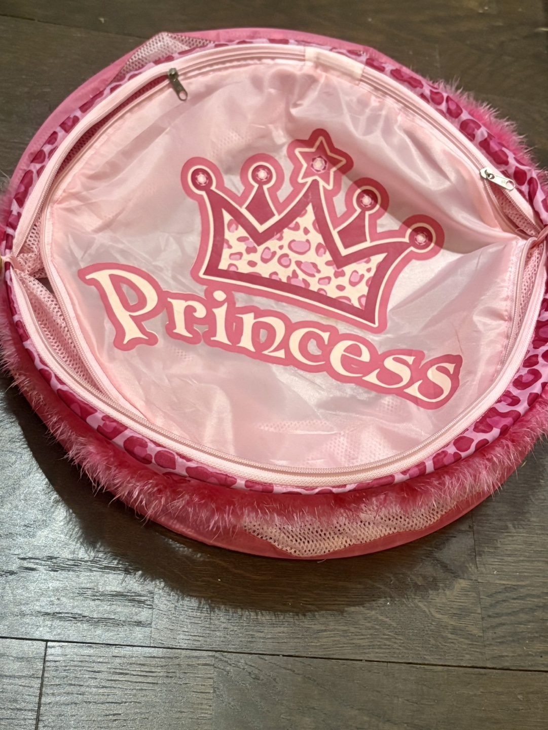 Pink Princess collapsible laundry basket - photo 2