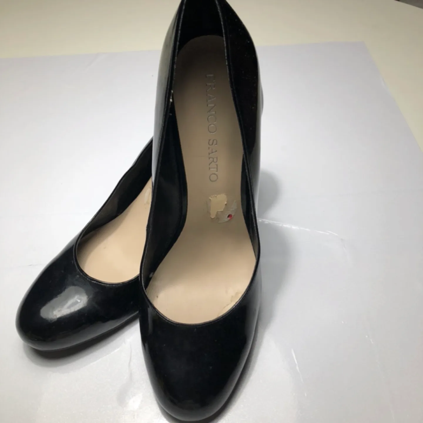 Black Patent Leather Franco Sarto “Raisin” Heels image indicator(7)