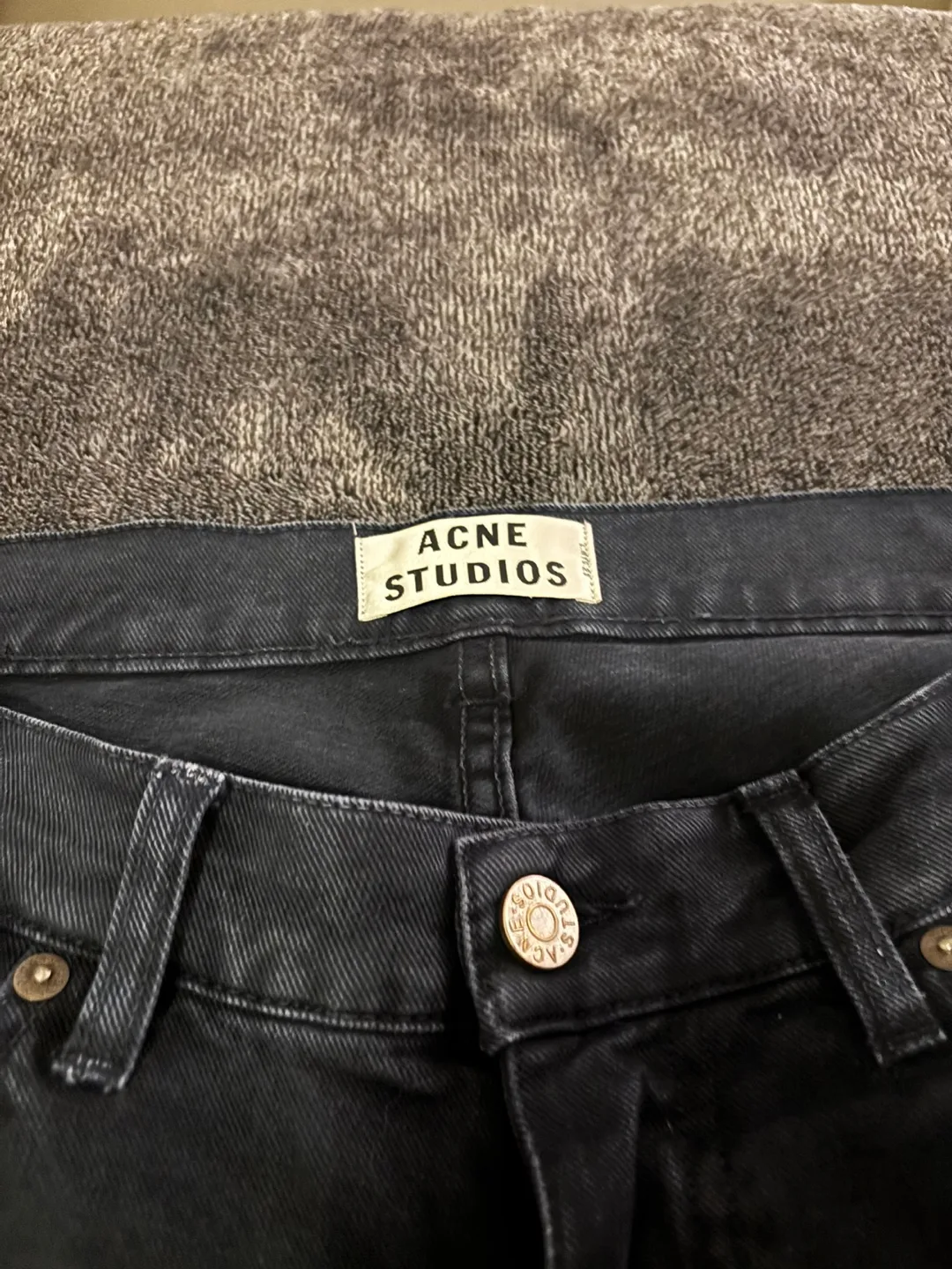 Acne Studios Navy Vega BladeRunner Jeans image indicator(4)