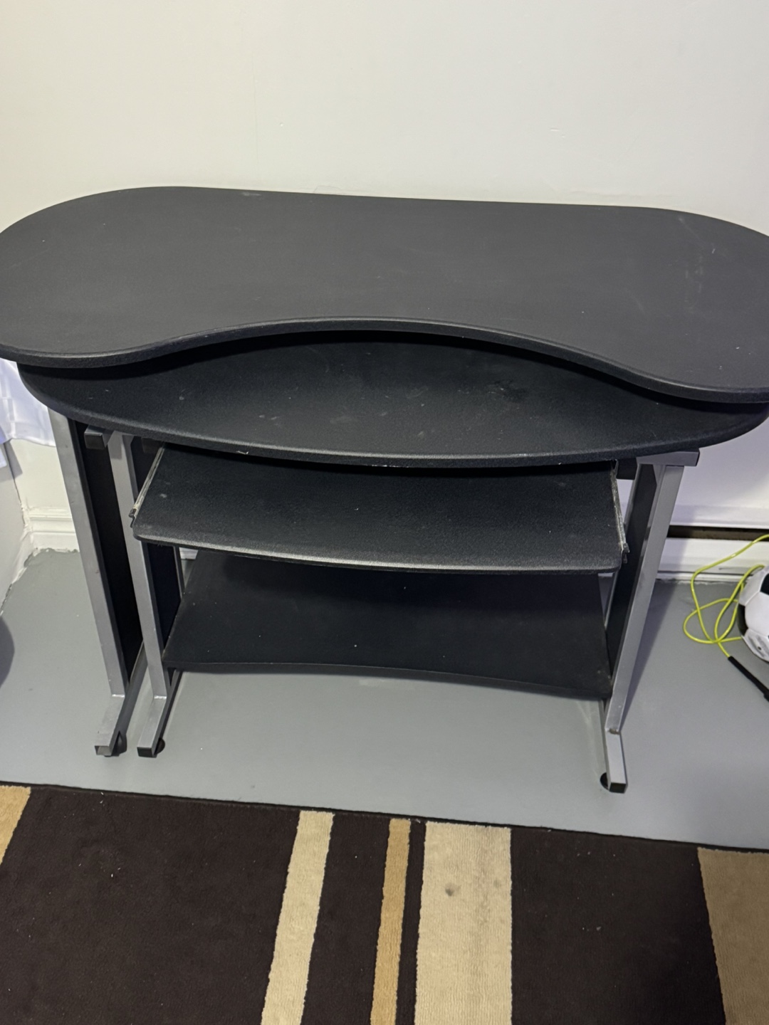 Corner Computer Desk with Keyboard Tray - photo 2