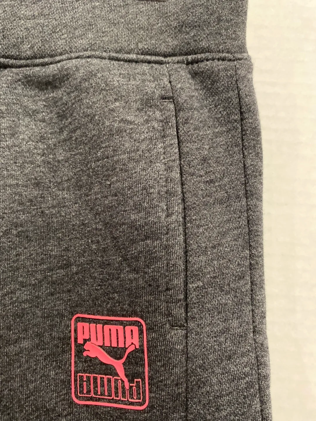 Girls' Puma Wind Pants pantalones corta vientos /niña New/nuevos image indicator(4)