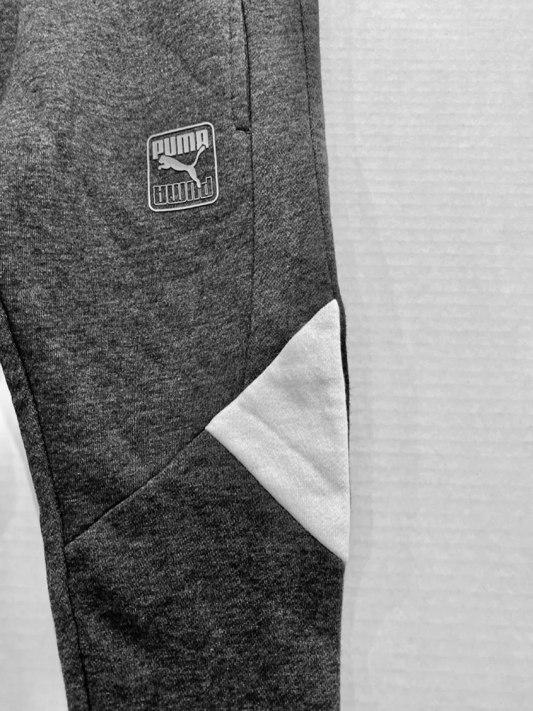 Girls' Puma Wind Pants pantalones corta vientos /niña New/nuevos image indicator(2)