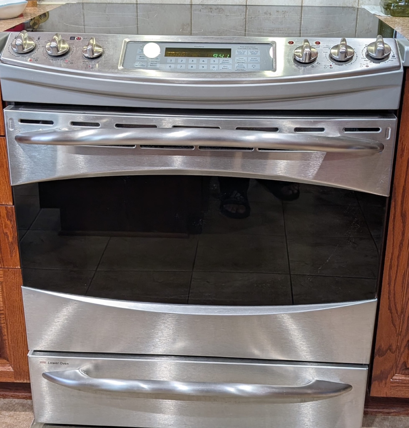 GE Profile Electric Range - photo 2