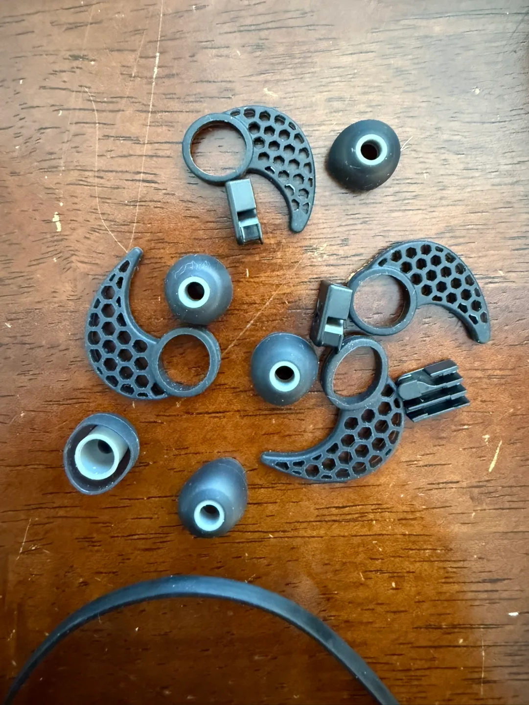 JBL Reflect Flow Pro Wireless Earbuds image indicator(4)