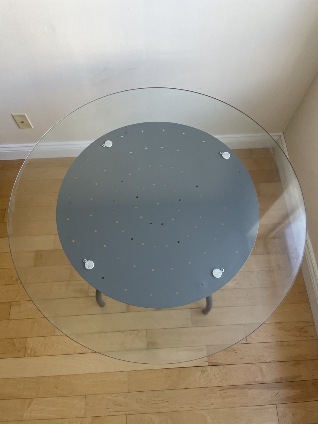 Round Glass Top Table - photo 2