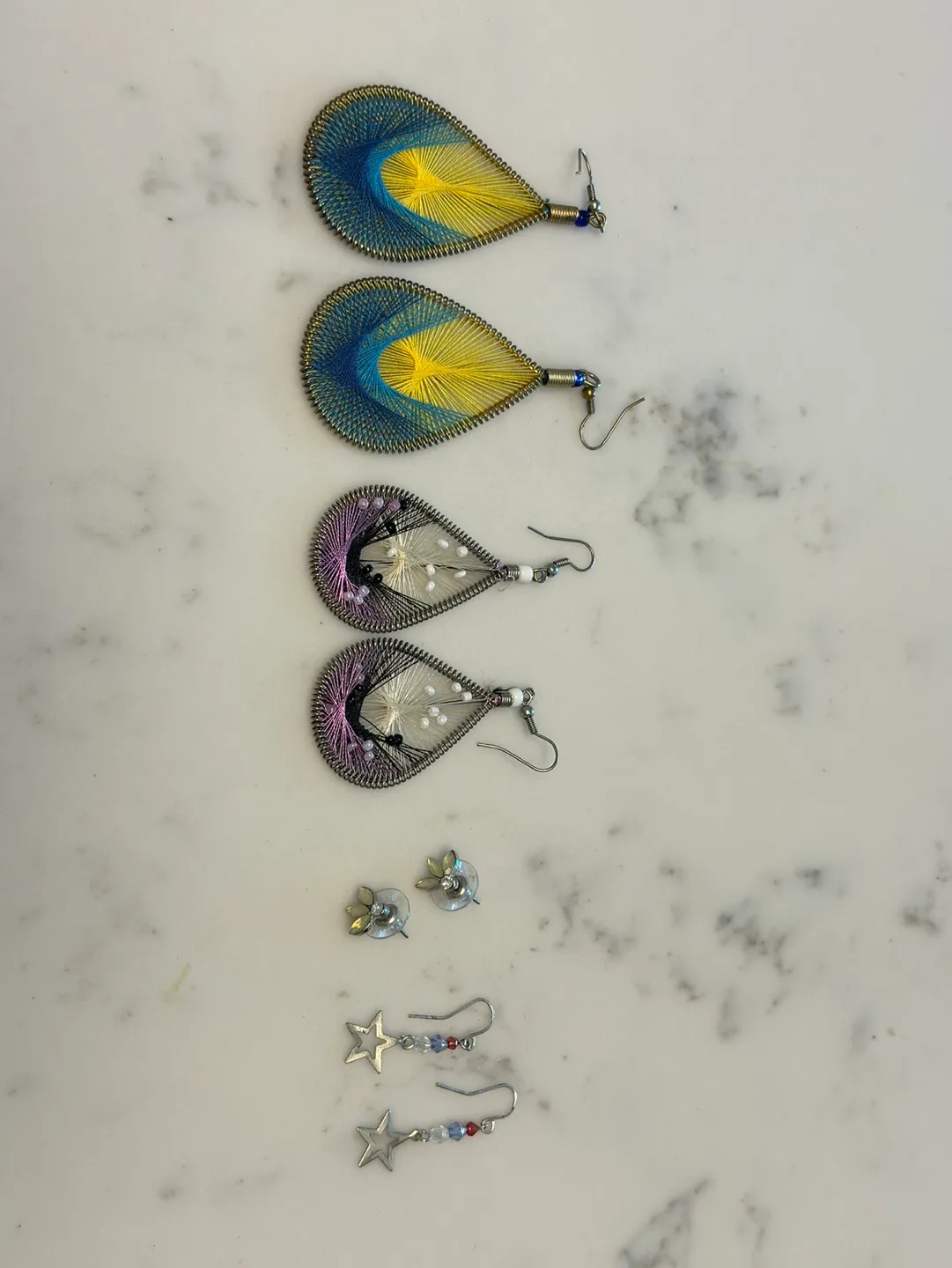 Earring bundles image indicator(3)