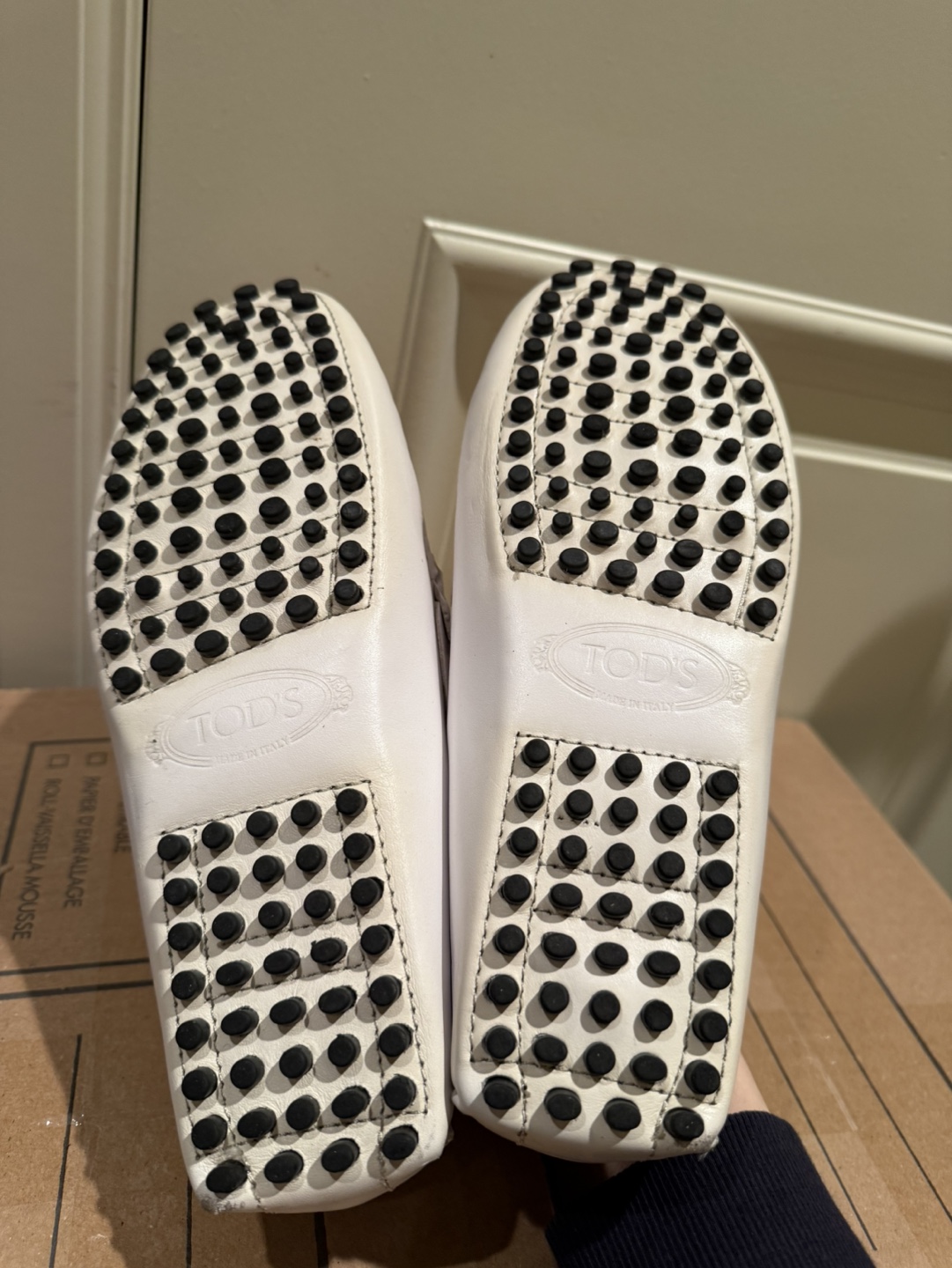 Tod’s Men’s White Leather Loafer - EU 40 - photo 2