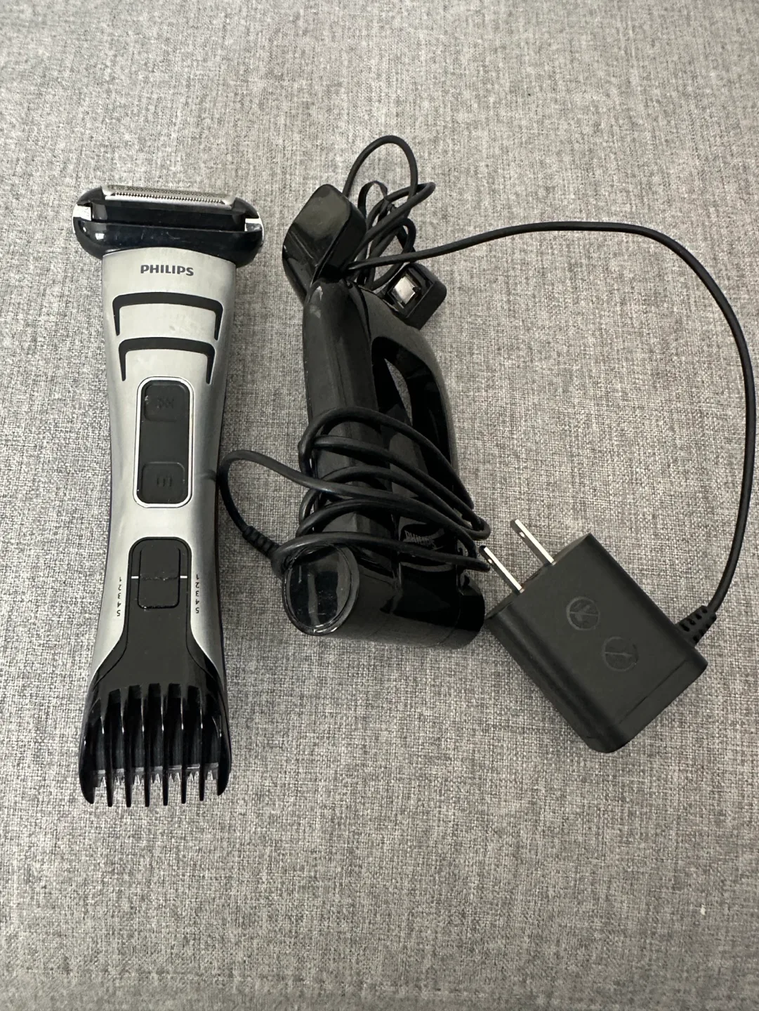 Philips Rechargeable Body Groomer image indicator(5)