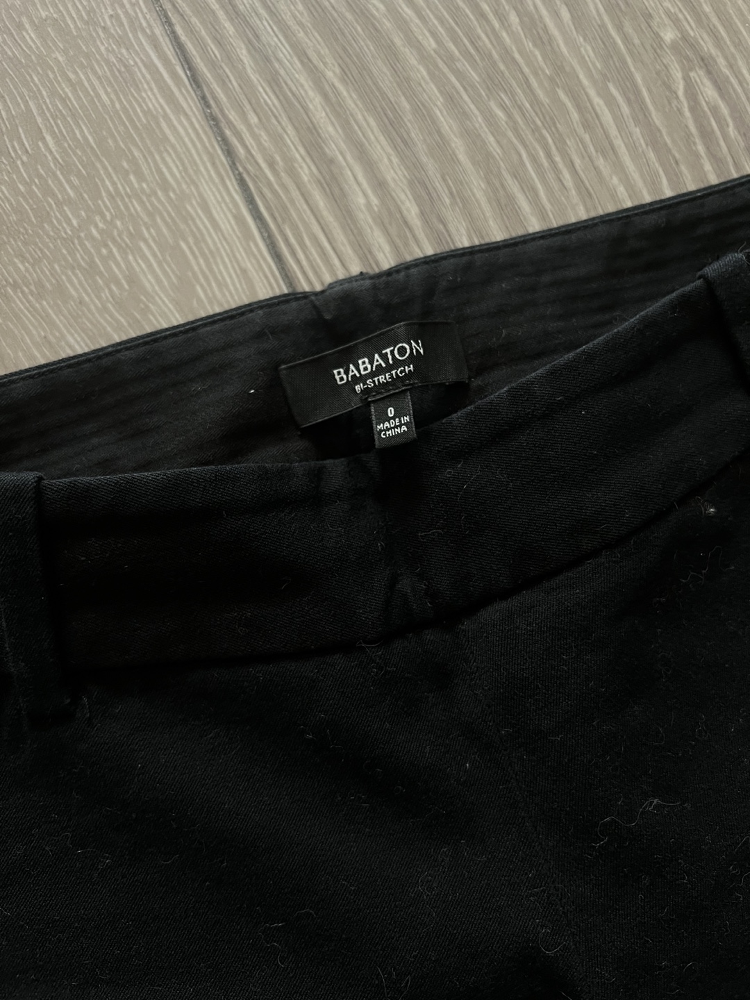 Babaton Cropped Black Pants Size 0 - photo 2