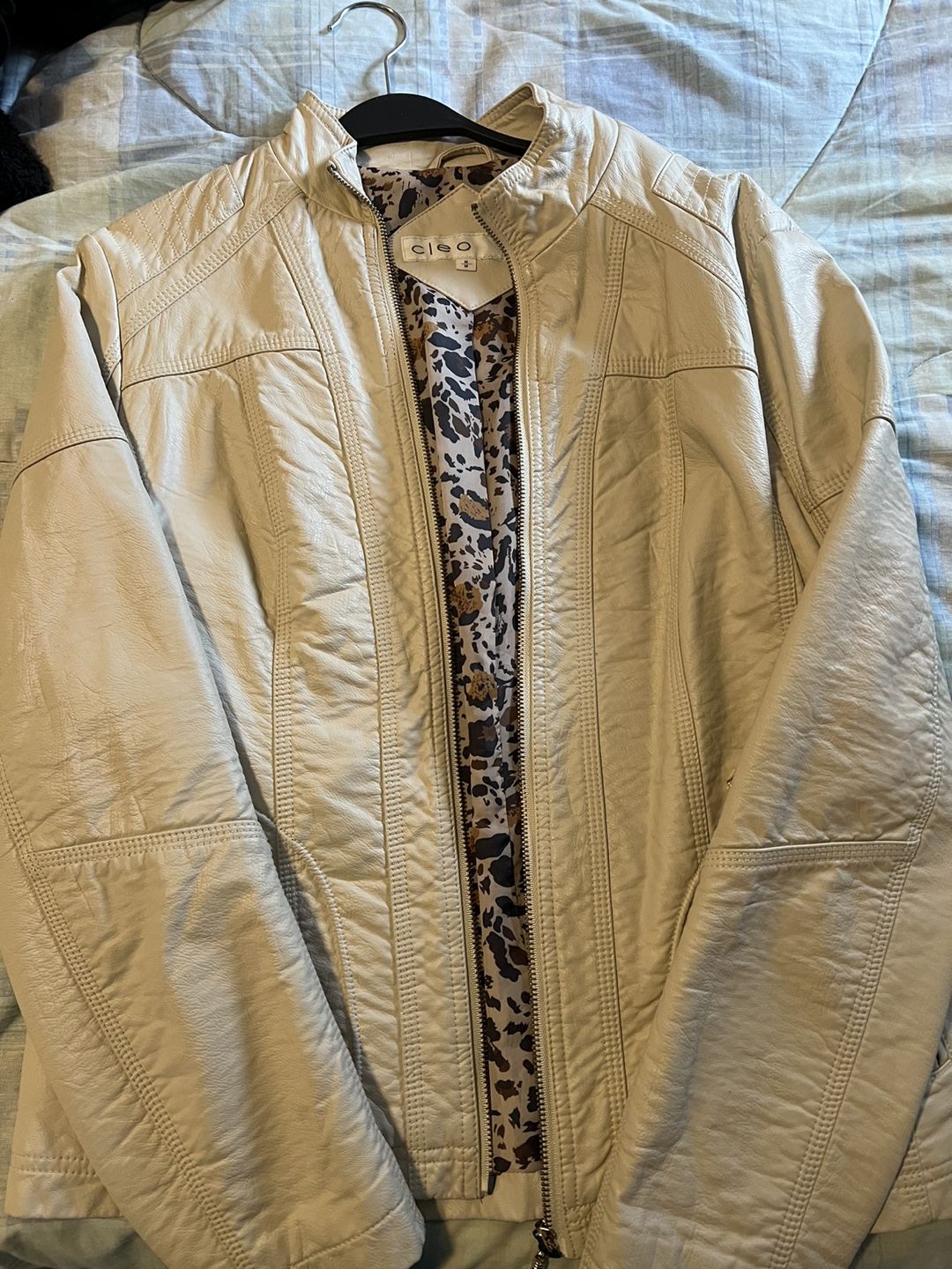 Cleo Leather Jacket , can give for 60$