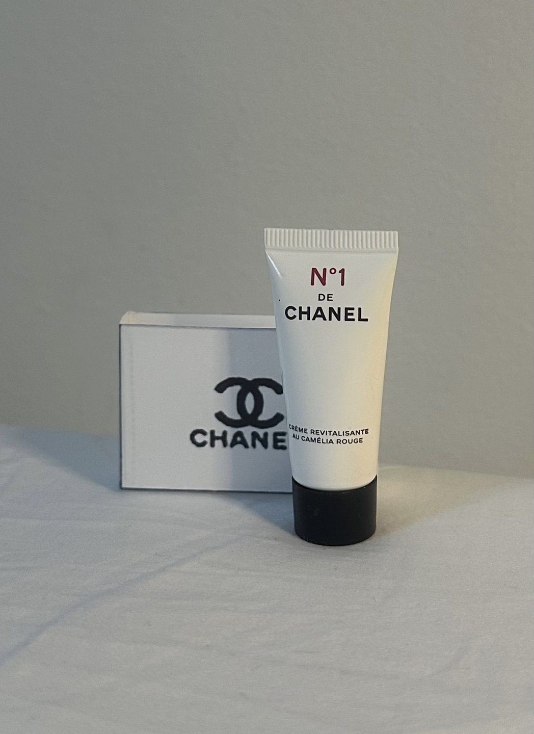 Chanel Revitalizing Cream - Travel Size
