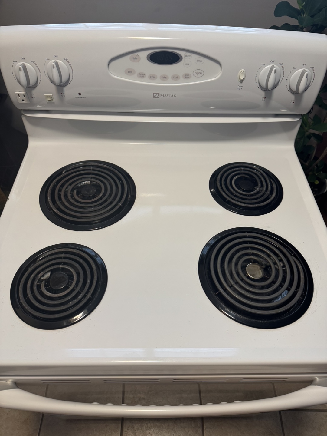 Maytag Electric Range - photo 4