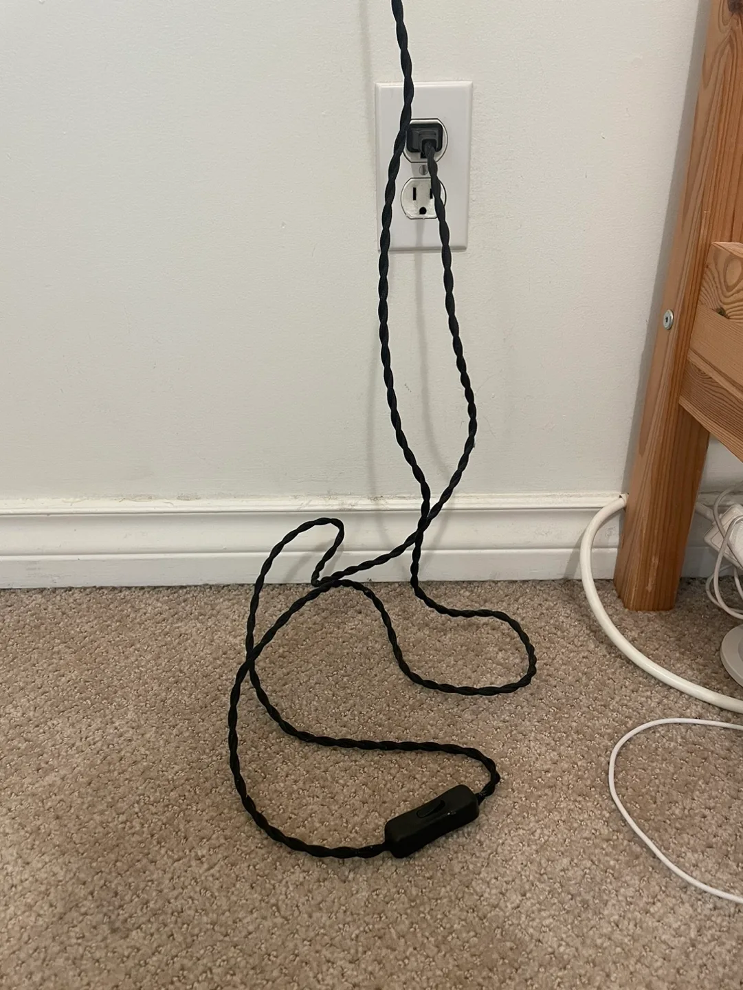 2x IKEA Wall brackets and cord lights with switches image indicator(4)