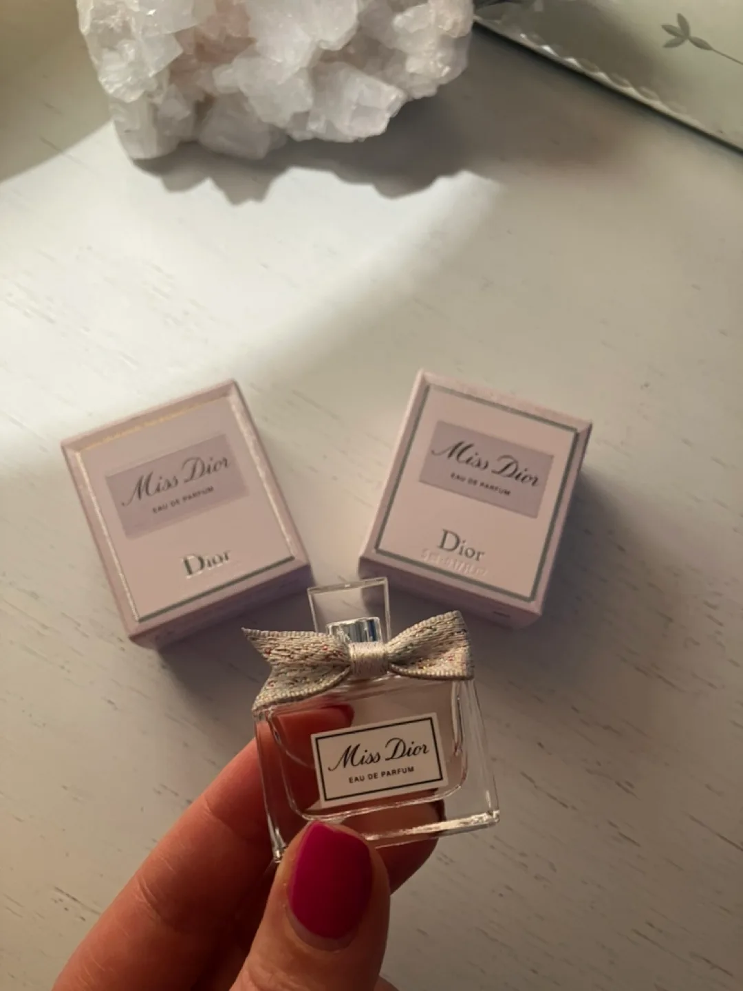 Miss Dior Eau De Parfum 5ml image indicator(2)