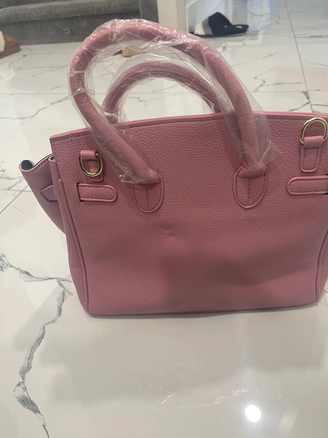Pink Leather Handbag image indicator(2)