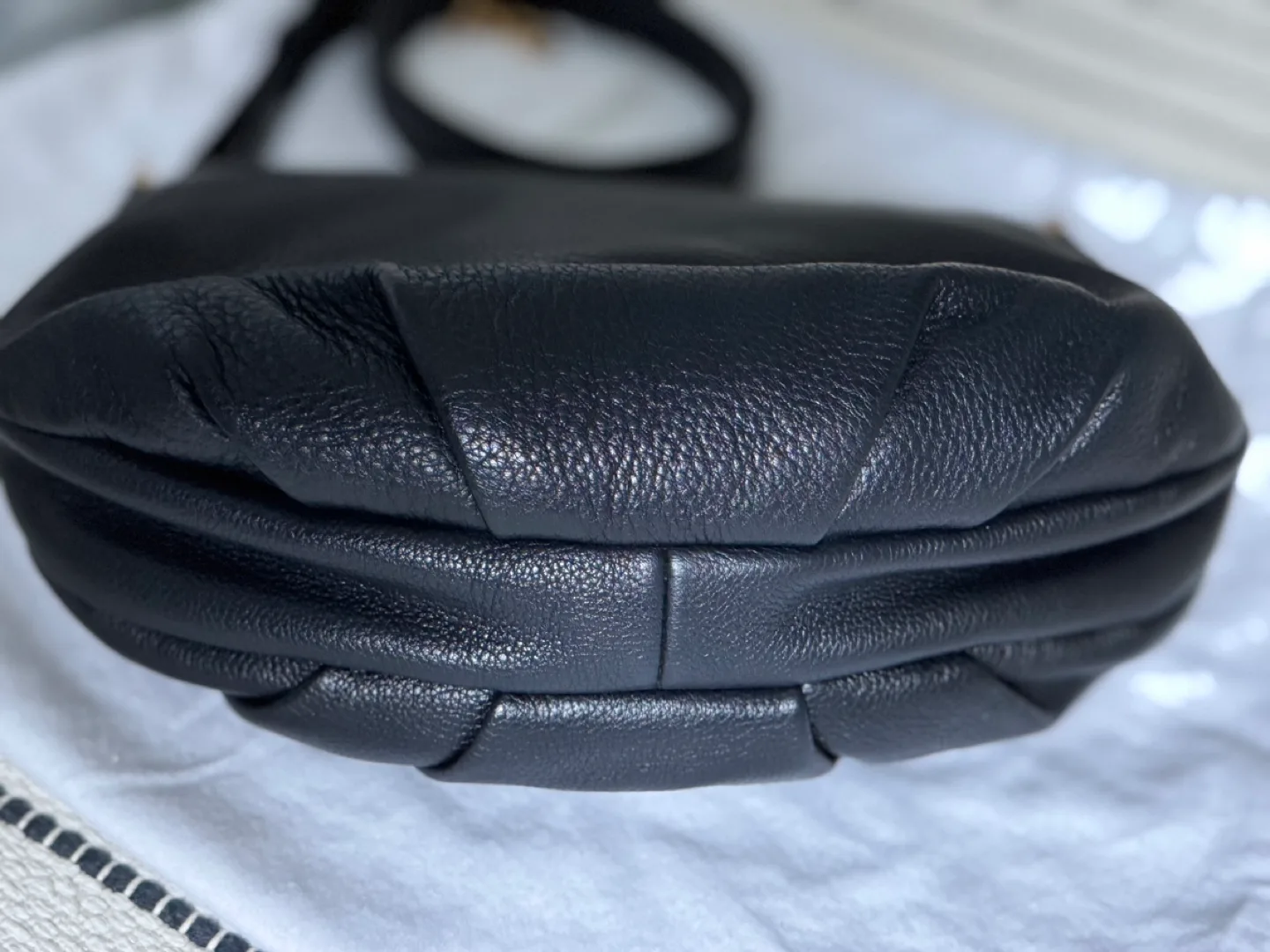 Marc by Marc Jacobs Black Leather Crossbody Bag image indicator(7)