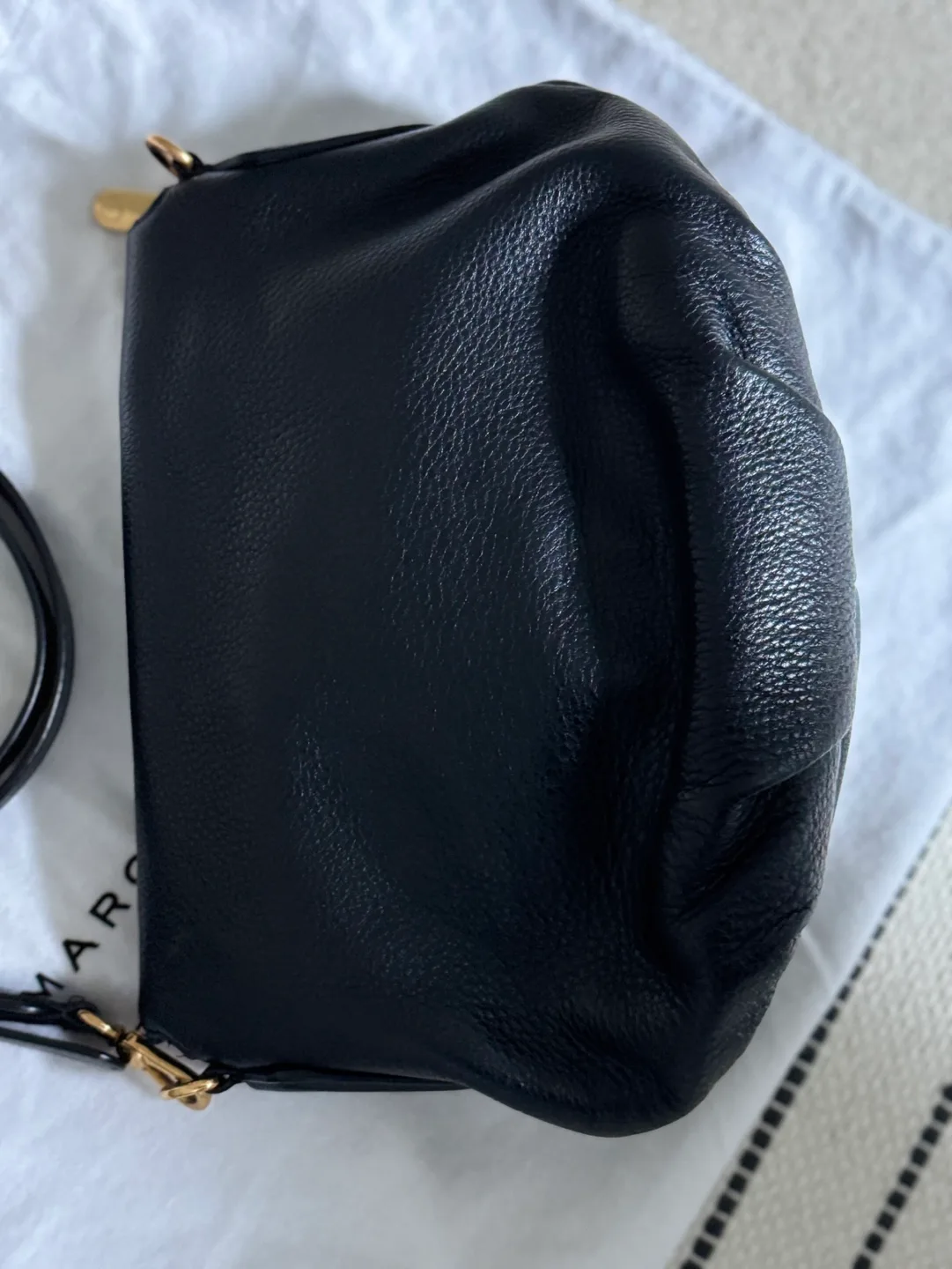 Marc by Marc Jacobs Black Leather Crossbody Bag image indicator(8)