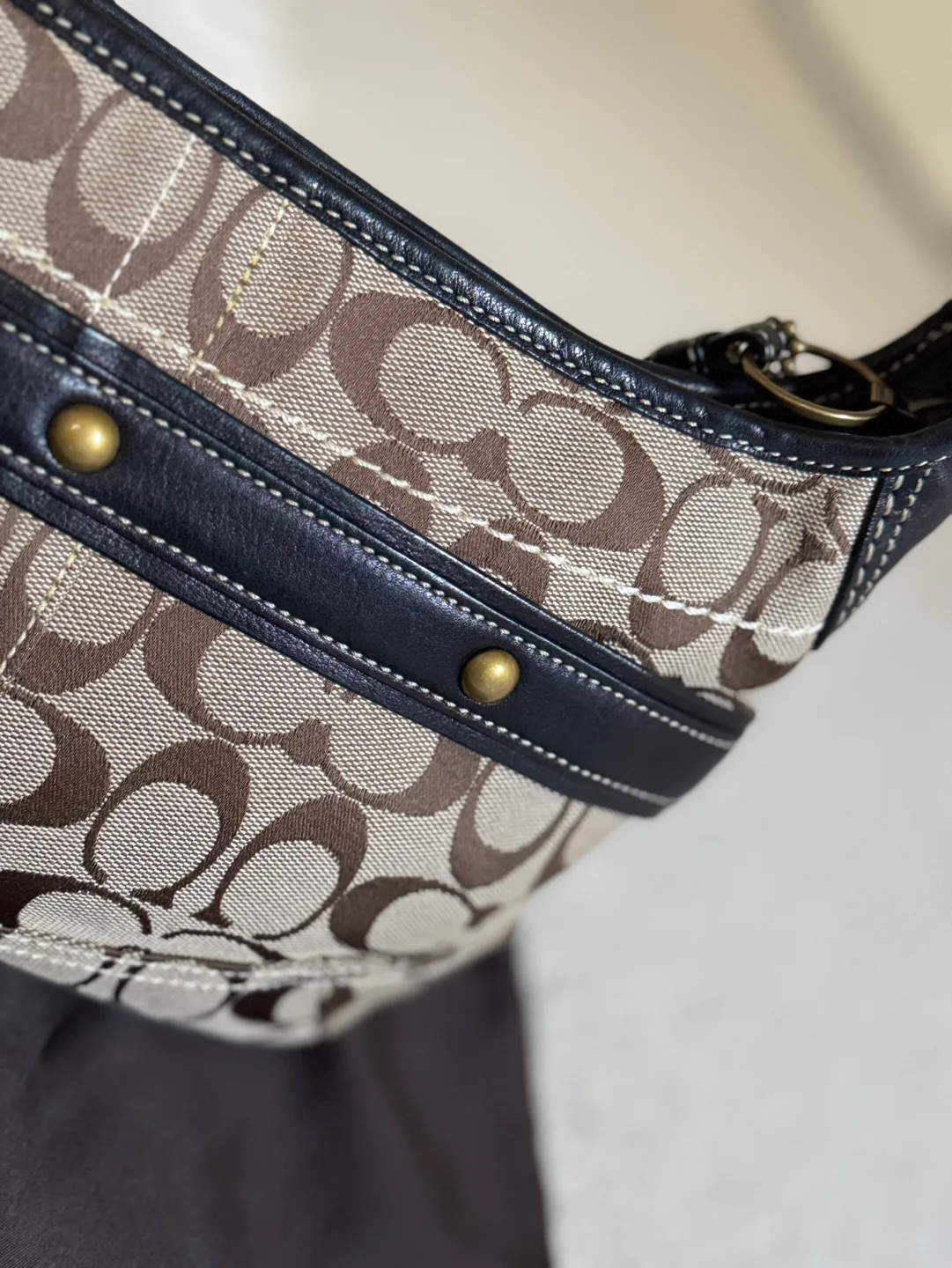 Coach Signature C Brown Leather horsebit hobo shoulder Bag image indicator(7)