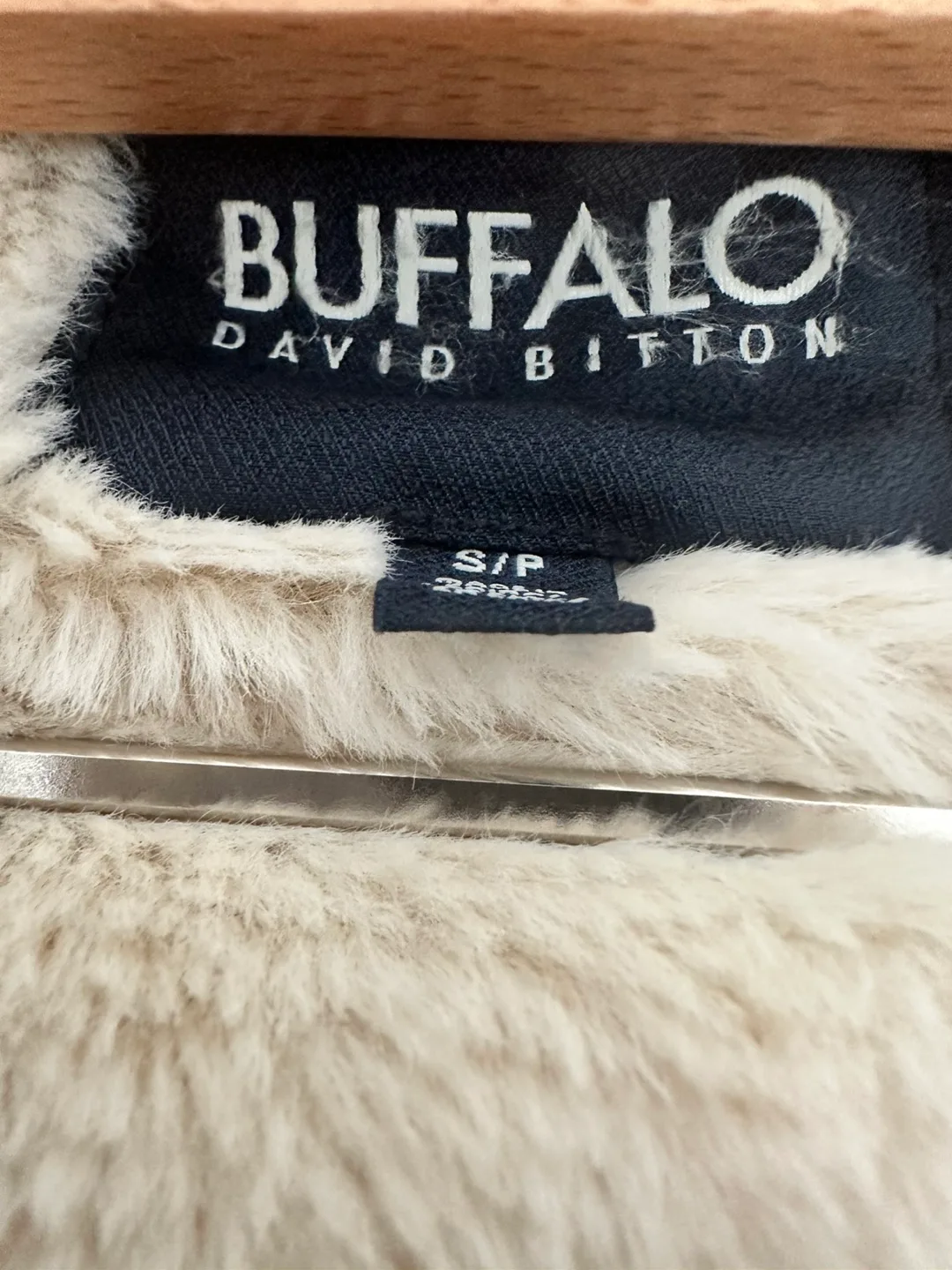 Buffalo David Bitton Women's Cream Hooded Puffer Jacket image indicator(4)