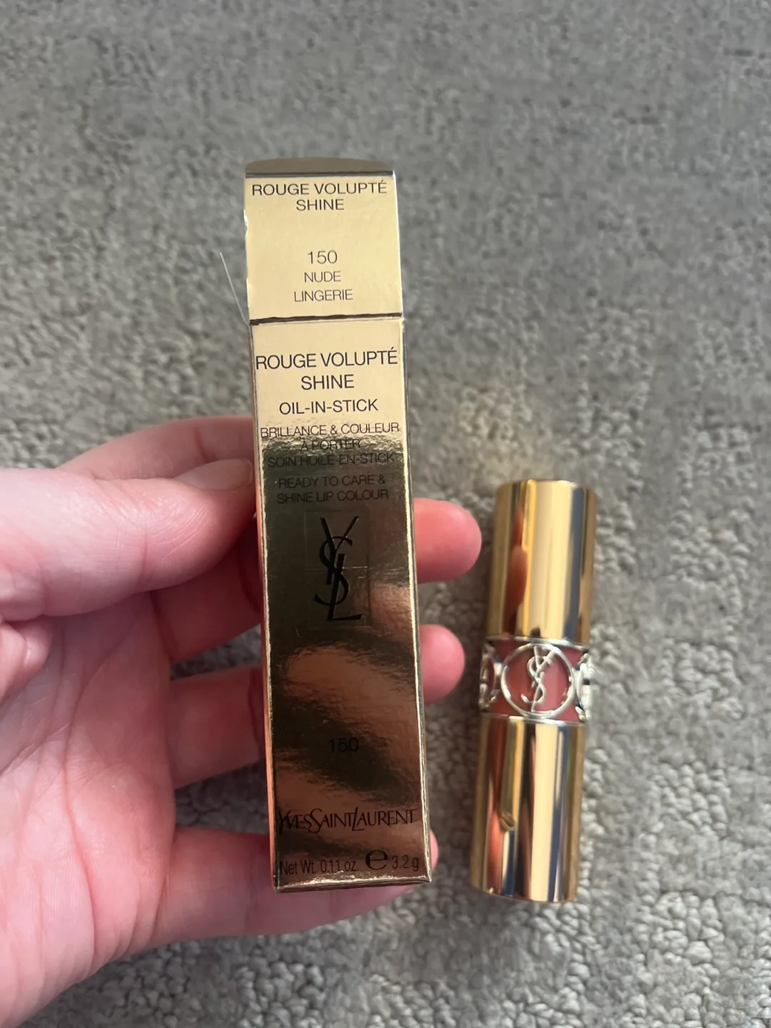 Yves Saint Laurent Rouge Volupté Shine Oil-in-Stick image indicator(2)